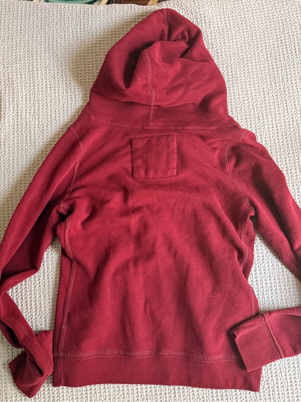 Abercrombie & Fitch Women's Maroon Hooded Sweatshirt with 'FITCH' Logo - Picture 3 of 3